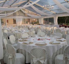 Tensostruttura dim. 10x20 m. cristal