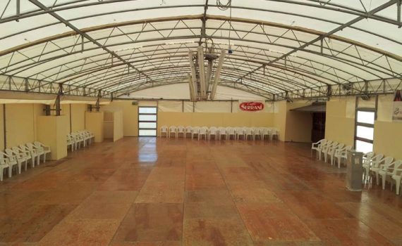 Tensostruttura dim. 12 x 28 m.
