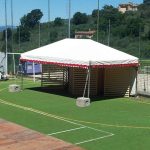 Gazebo in acciaio zincato. Dim. 6 x 4 m.