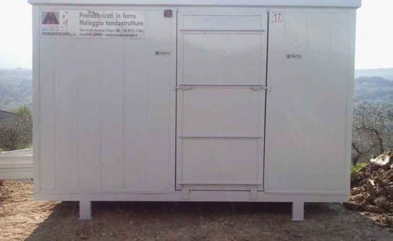 Bagno disabili in lamiera 2 x 3,50 m.