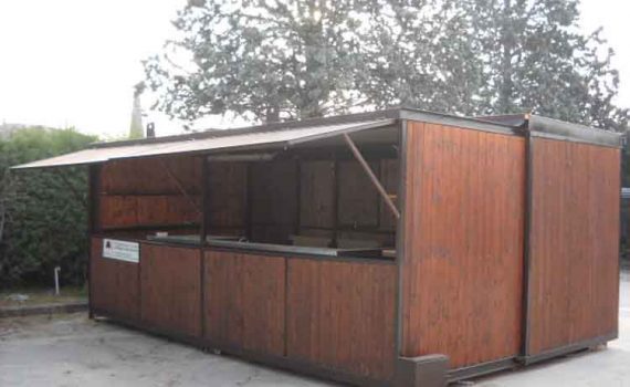 Fronte container Bar 6 x 4 m.
